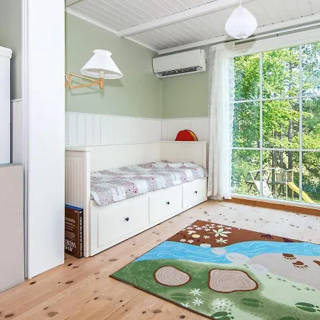 8 Person Holiday In * Ebeltoft