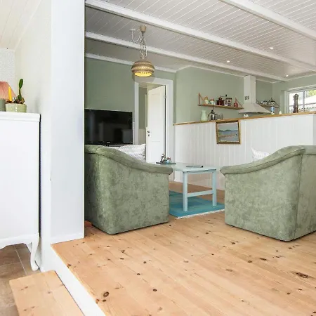 8 Person Holiday In Casa vacanze Ebeltoft